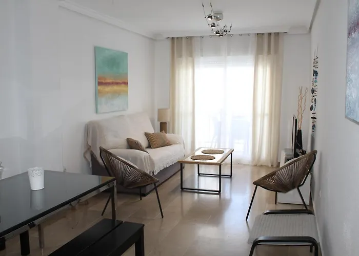 El Faro Leisure Port *