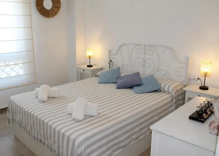 El Faro Leisure Port Εστεπόνα