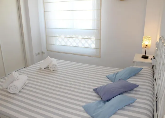 El Faro Leisure Port Εστεπόνα